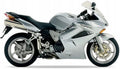 NAKLEJKI JUULA NA MOTOCYKL DO HONDA VFR 800 V-TEC 2004-2005 SREBRNY NHA30