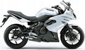 NAKLEJKI JUULA NA MOTOCYKL DO KAWASAKI ER 6F 2010 BIAŁ 25Y