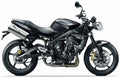 NAKLEJKI NA MOTOCYKL JUULA DO TRIUMPH STREET TRIPLE 675 R 2012 CZARNY